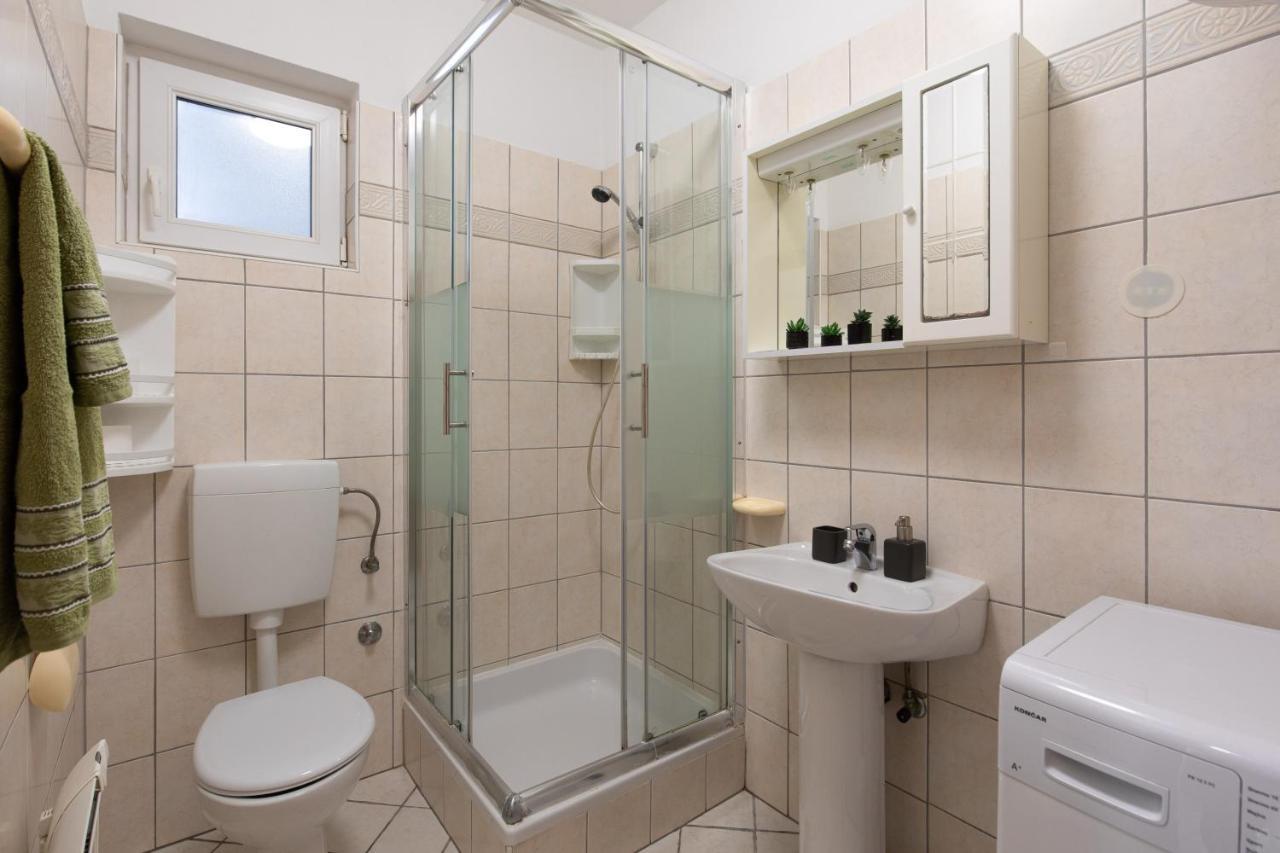 Apartment Filip Krk Town Dış mekan fotoğraf